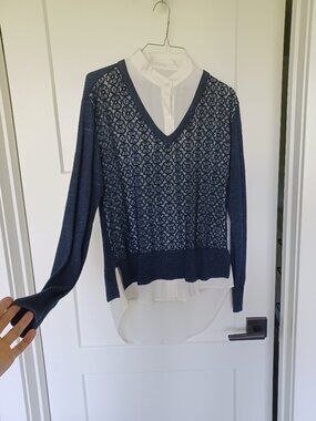 Simply Vera - Vera Wang faux 2-in-1 layered knit sweater and blouse Size PM